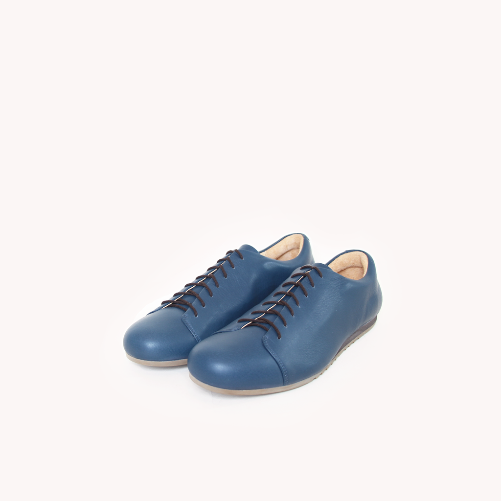 DAS BLUE SHOE