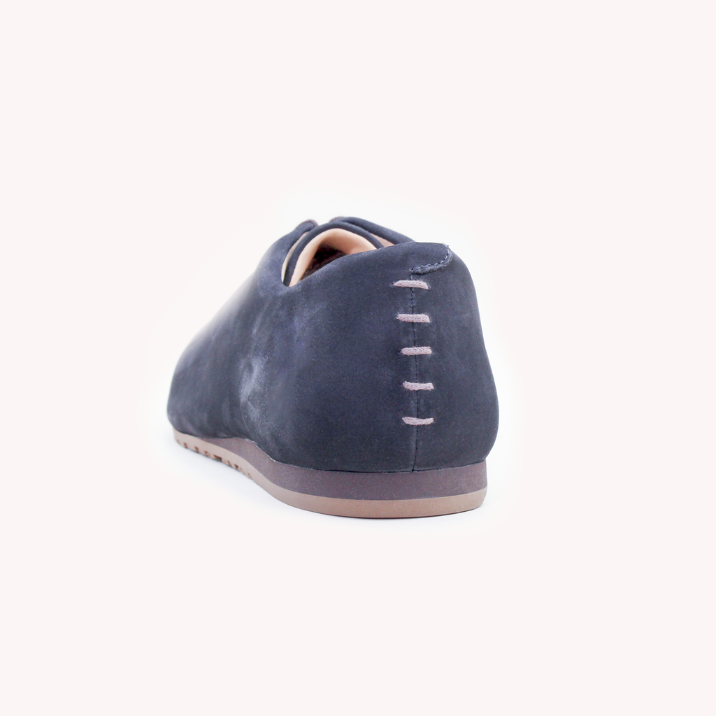 Das Asphalt Shoe